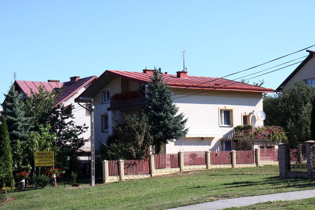 Pokoje Goscinne Szuber Ивонич-Здруй Номер фото